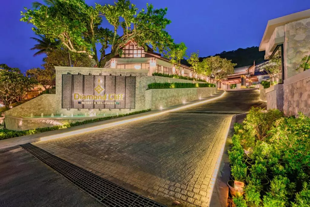 Diamond Cliff Resort and Spa